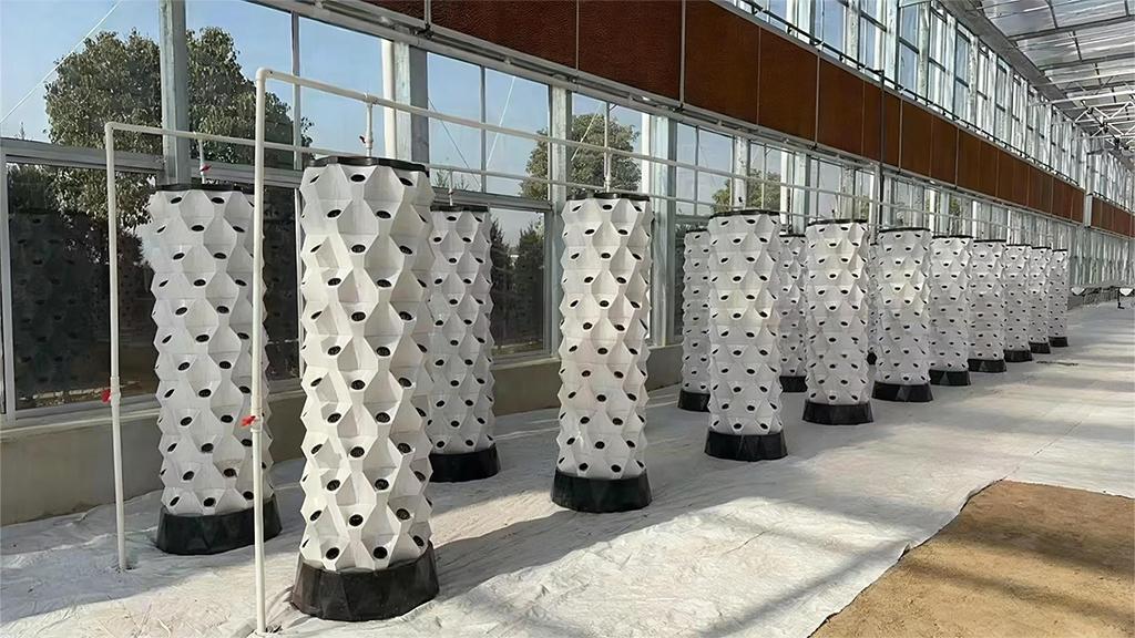 Hydroponics Pineapple Tower for Greens